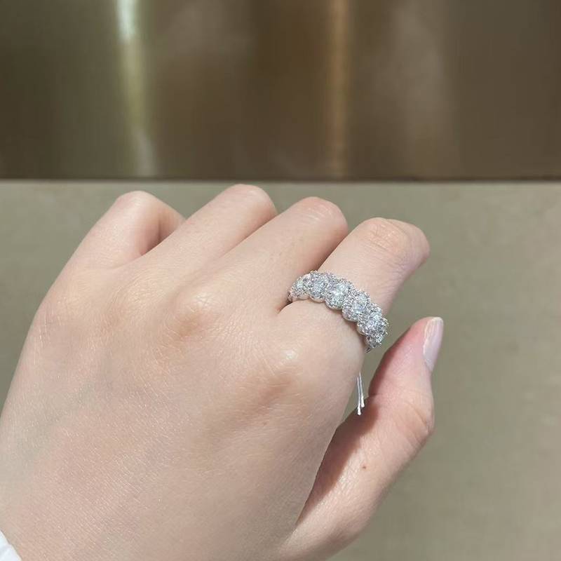 圆包排戒S925银镀白金Women's Ring定制选款主石Moissanite2.7ct/副石高碳钻